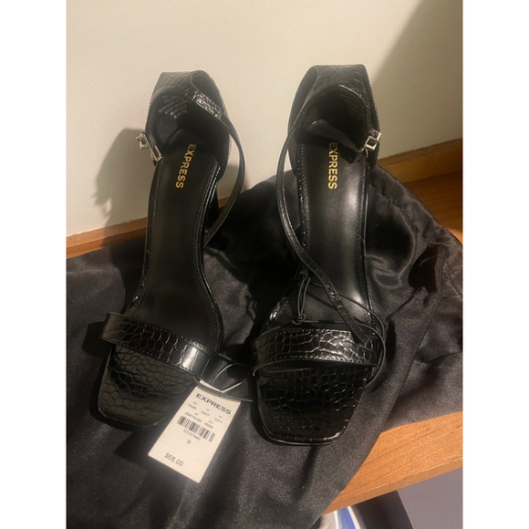 Express Shoes - Black Stiletto crocodile embossed Heels, Size 9, Black